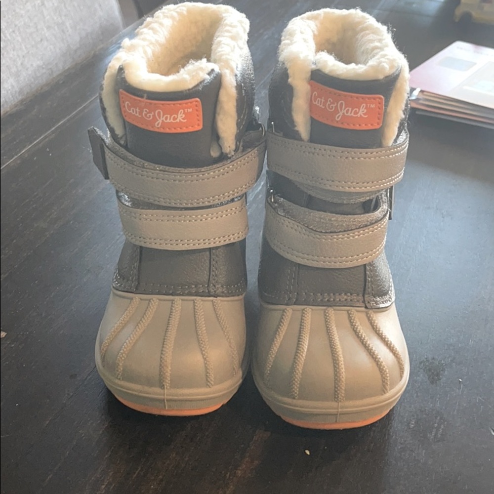 Kat & Jack Toddler Size 8 Snow Boots